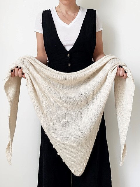 Animer Triangle Shawlette