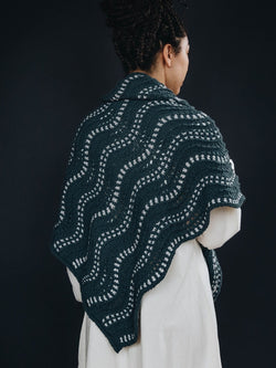 Continuous Wave Shawl