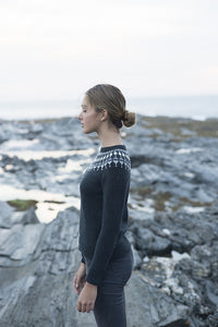 Lighthouse Pullover