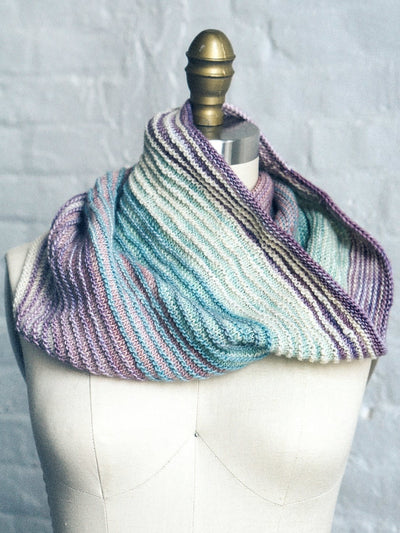 Fino Shadow Cowl