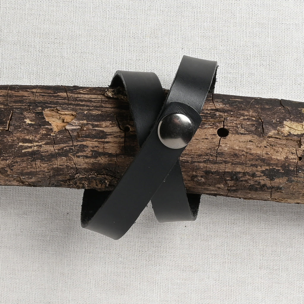 JUL Designs Simple Snap Shawl Cuff/Bracelet, Black w/ Gunmetal Hardware