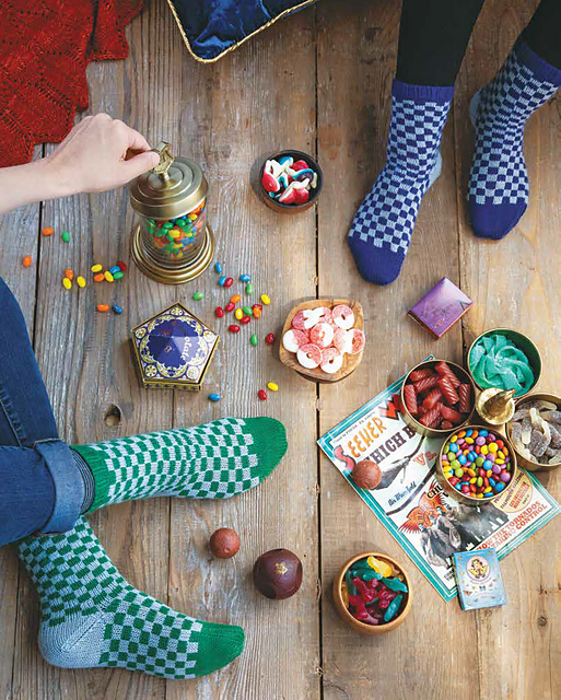 Harry Potter Knitting Magic by Tanis Gray