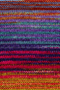 Urth Yarns Uneek Worsted 4024 swatch