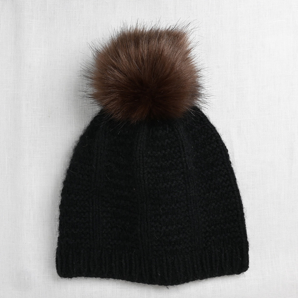 Faux Fur Pom Pom Navy, Snap Closure – Wool and Company
