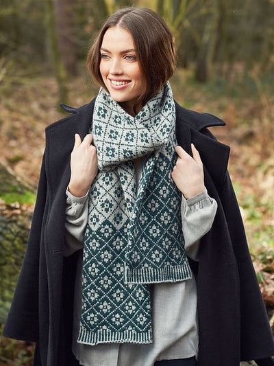 Lattice Scarf
