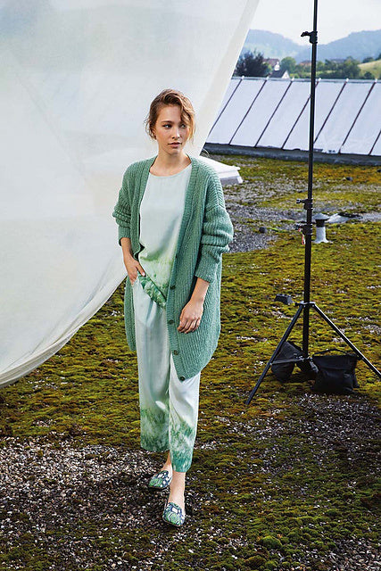 272-30 Lang Yarns Regina