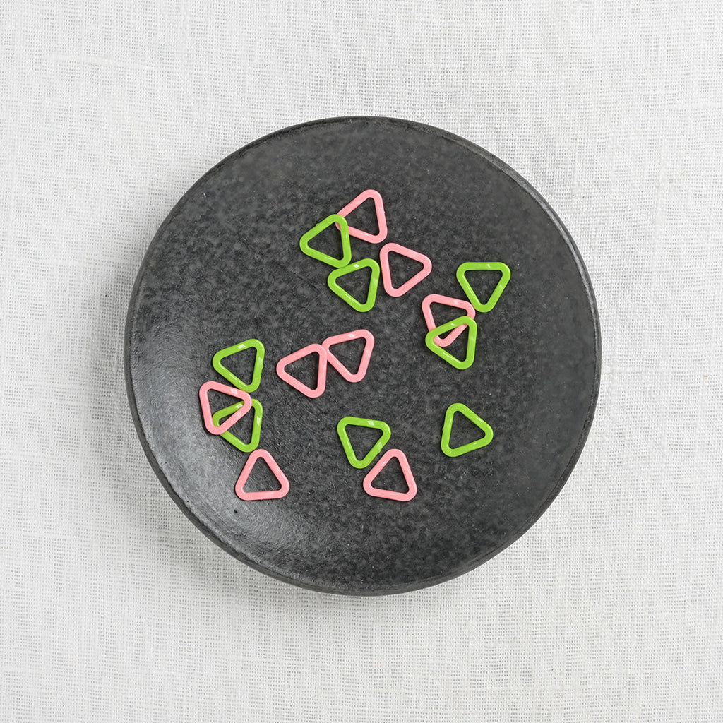 Clover Stitch Markers Triangle (small)