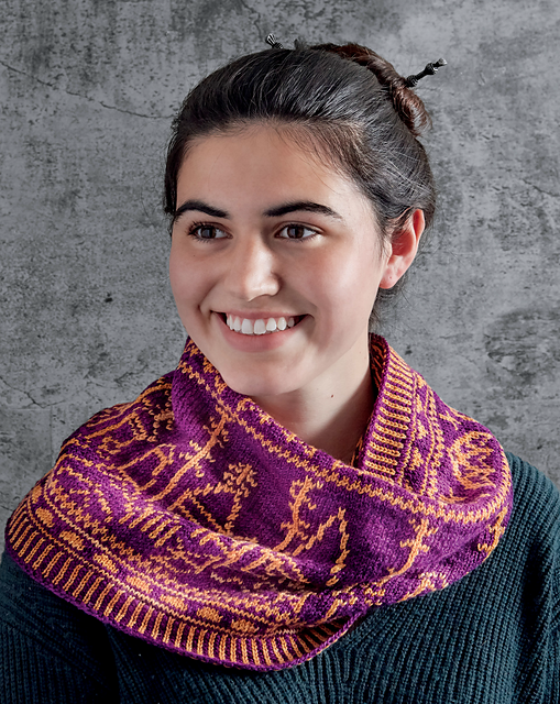 Harry Potter Knitting Magic: More Patterns from Hogwarts & Beyond by Tanis Gray