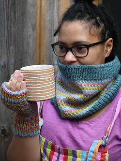 Arfordir Cowl and Mitts