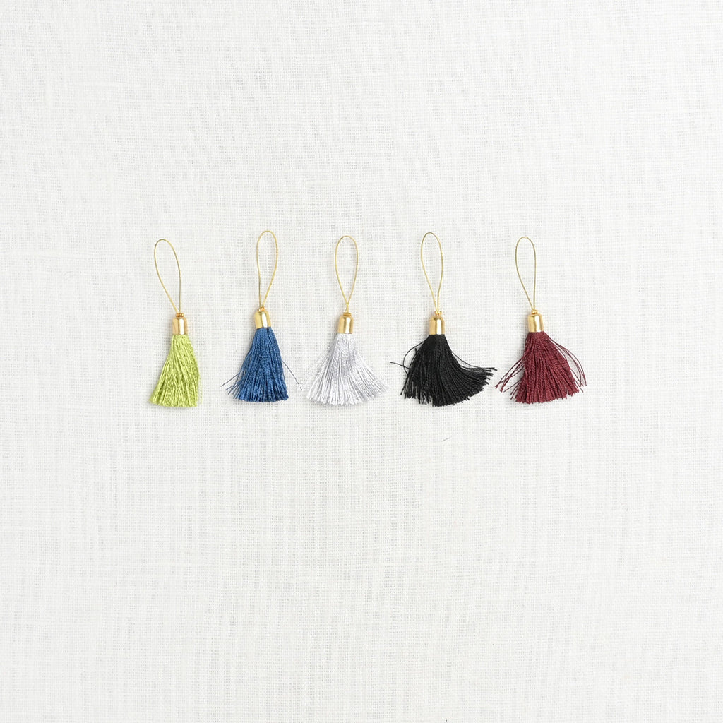 The Lantern Moon Crocheted Tape Measure - .ph