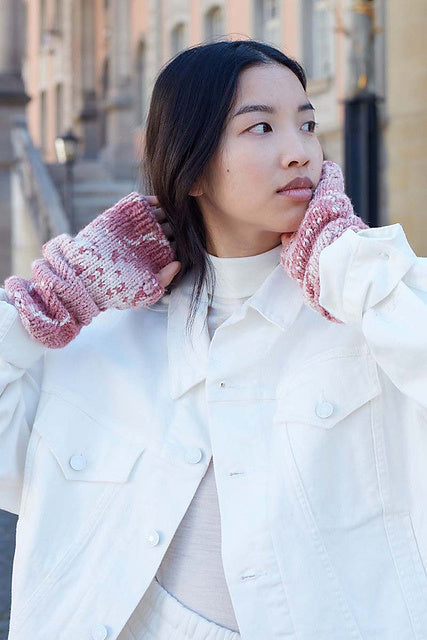 PTO-047_06 Alpine Mitts