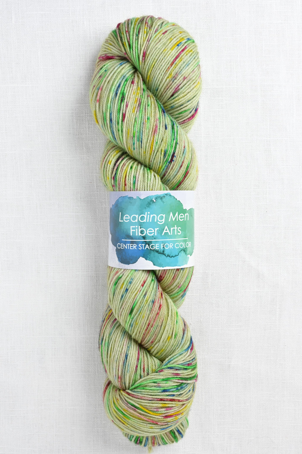 leading men show stopper oh christmas tree