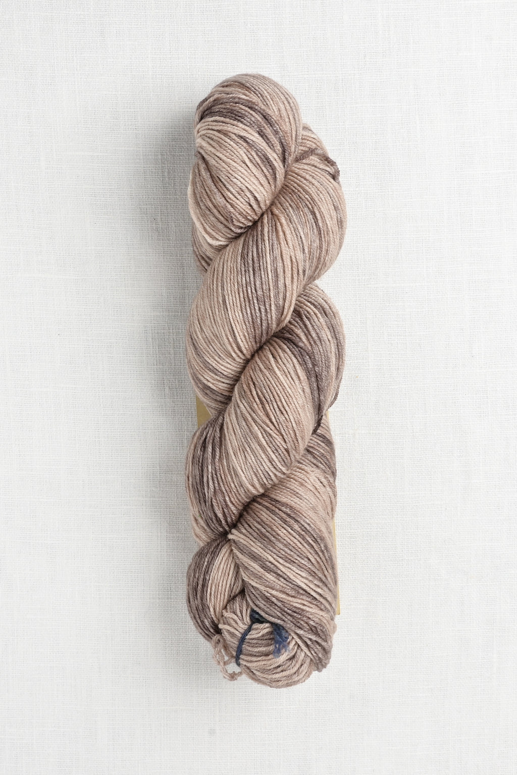 urth yarns monokrom fingering 3062