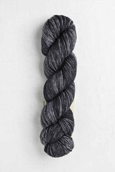 urth yarns monokrom fingering 3063