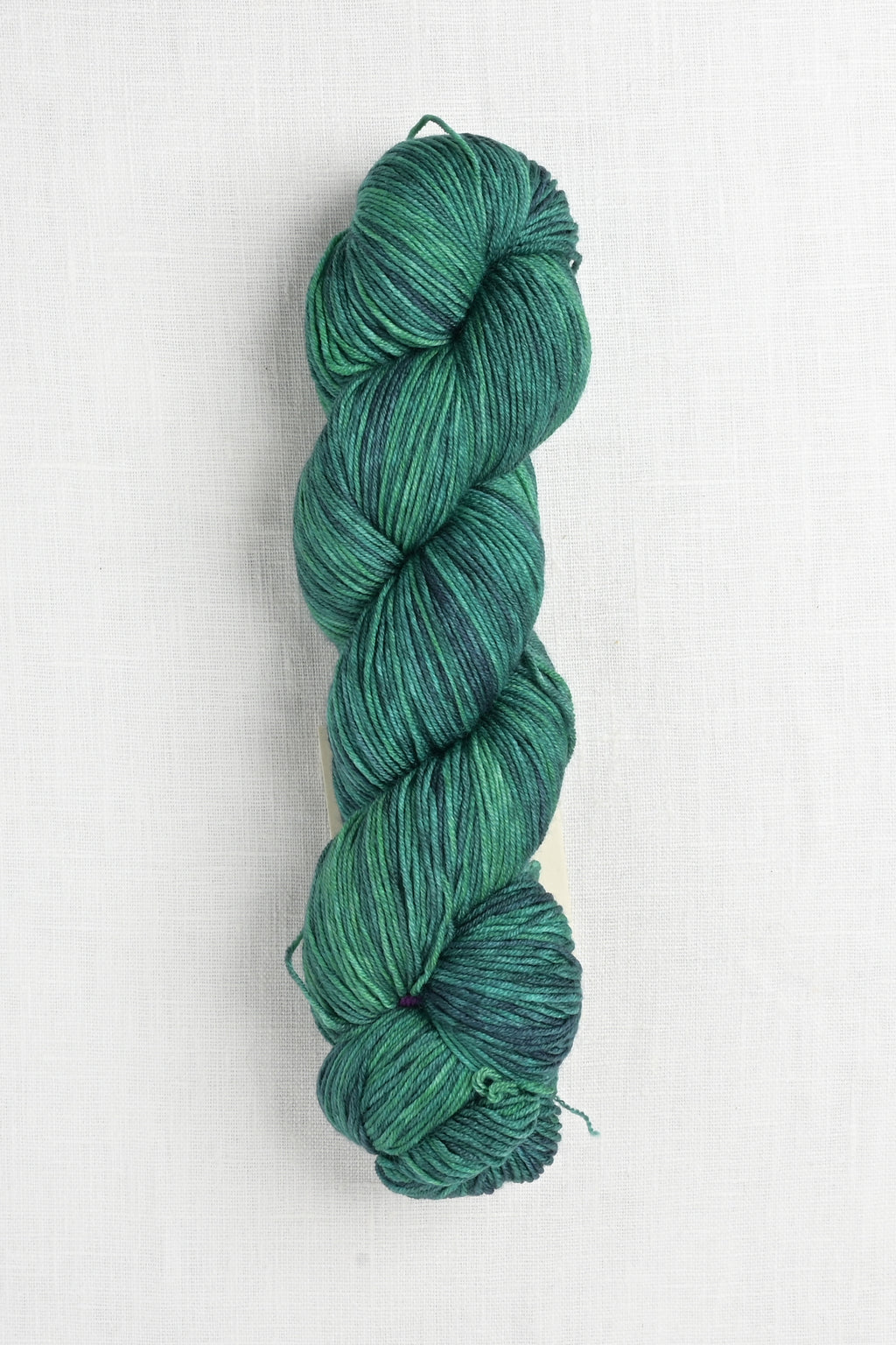 urth yarns monokrom fingering 3065