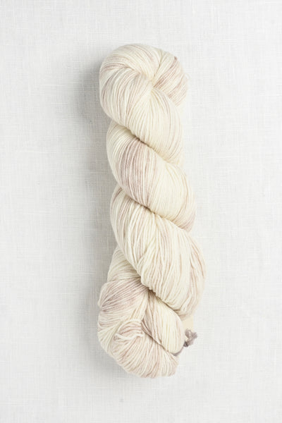 urth yarns monokrom fingering 3067