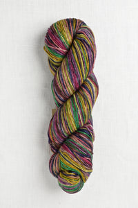 urth yarns uneek fingering 3018