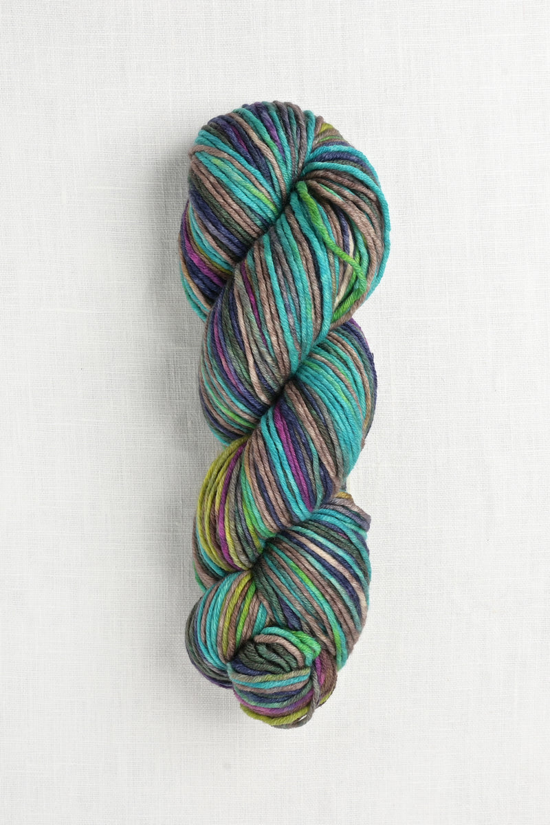 urth yarns uneek worsted 4012