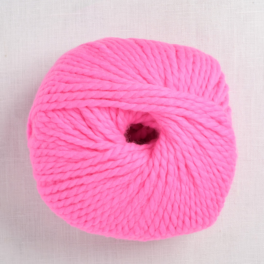 wool and the gang alpachino merino 013 bubblegum pink
