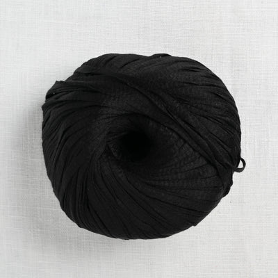 wool and the gang tina tape yarn 88 space black